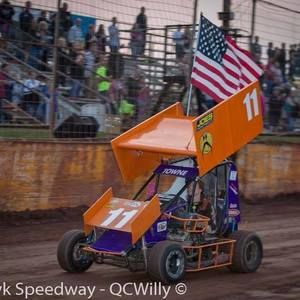 Meet your Posher, Mya